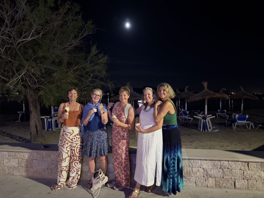 Closing night under the full moon in Mallorca